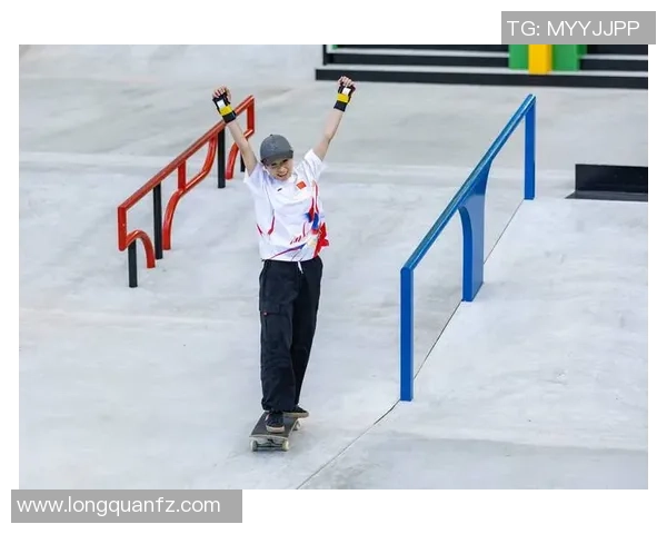 刘强专访:从滑板新手到行业先锋的成长之路回顾 刘强专访:从滑板新手到行业先锋的成长之路回顾