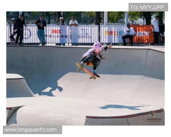 广州滑板队创历史新高耐力排名引发热议与关注 广州滑板队创历史新高耐力排名引发热议与关注