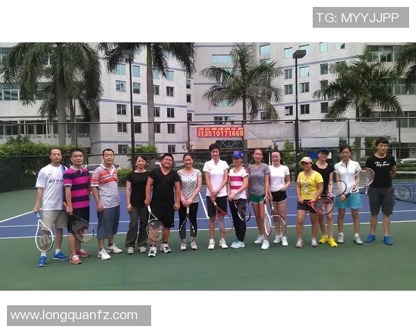 深圳网球队的节奏与风采:聚焦网球运动的魅力与发展 深圳网球队的节奏与风采:聚焦网球运动的魅力与发展